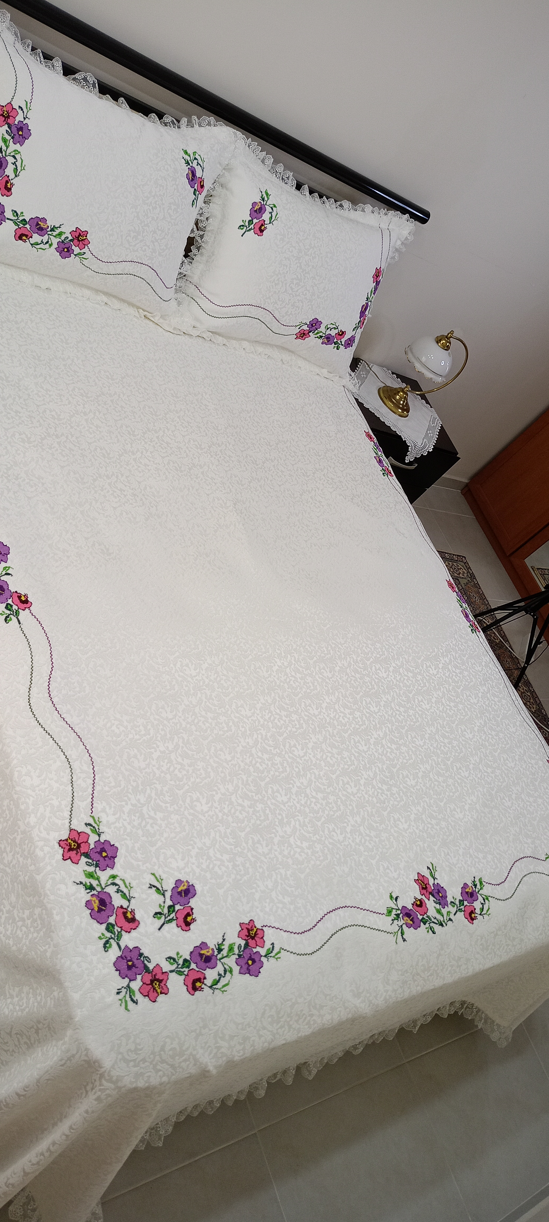 Kanaviçeli Pike Takımı (Yatak Örtüsü)