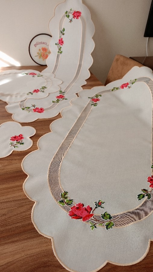 Dikenli  Gül  Salon Takımı