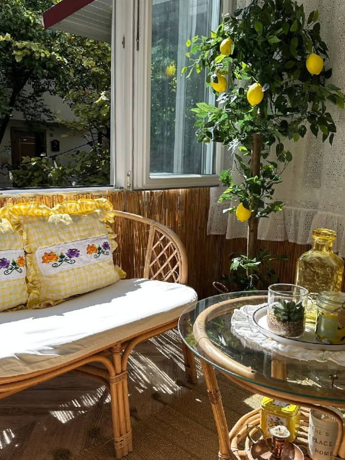 kaneviçeli balkon kırlenti